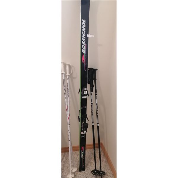 Rossignol Slalom Carbon Skis w/ Two Pairs of Poles