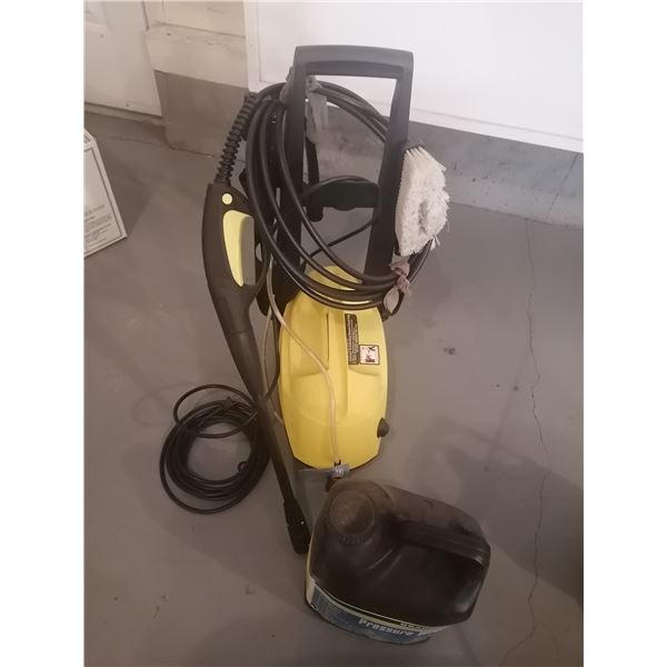 Karcher High Pressure Washer (1400 PSI) w/ Soap (Model No. AKM200)