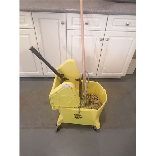 Busy Bee Industrial Mop and Bucket