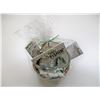 Image 1 : FISHFUL THINKING GIFT BASKET