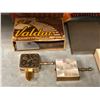 Image 2 : Group of vintage smoking-related collectibles - cigarette machine/ 2 cigarette cases/ 2 pocket ladie