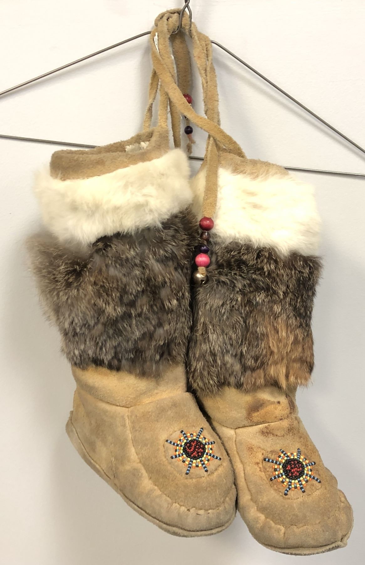 Pair of First Nations moccasins w/ beads & rabbit fur accents