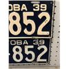 Image 2 : Matched pair of 1939 Manitoba Canada automobile license plate set