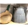 Image 3 : Group of 3 antique enamel cookware - Large lidded kettle/ frying pan & large lidded pot