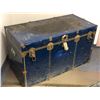 Image 2 : Large blue vintage steamer trunk