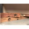 Image 2 : Group of 3 vintage wooden carpenters' levels & antique wooden block plane