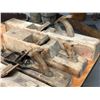 Image 2 : Group of 6 antique wooden woodworkers planes