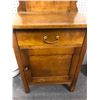 Image 2 : Antique maple wash stand