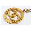 Image 7 : Chanel Vintage Gold-tone Metal CC Cut Out Medallion Necklace