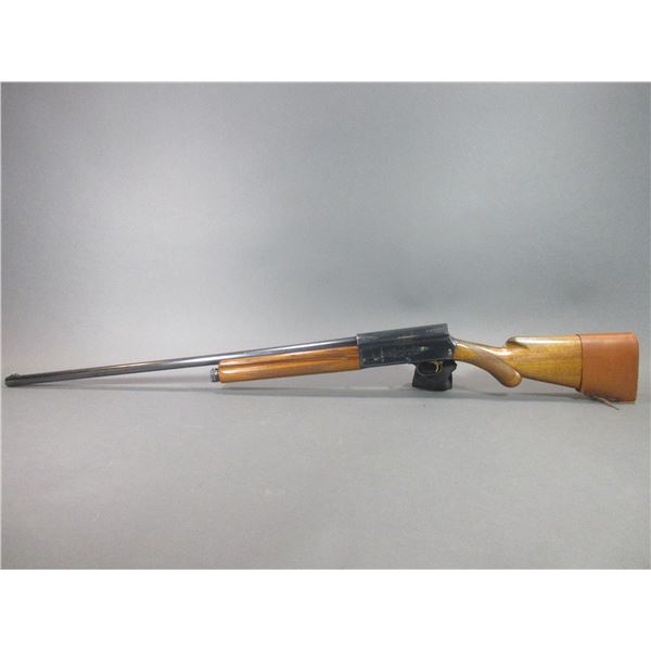 Belgium Browning Light Twelve A5 Semi-Automatic Shotgun- 12ga- 29.5" Barrel- Checkered- Engraved- Ve