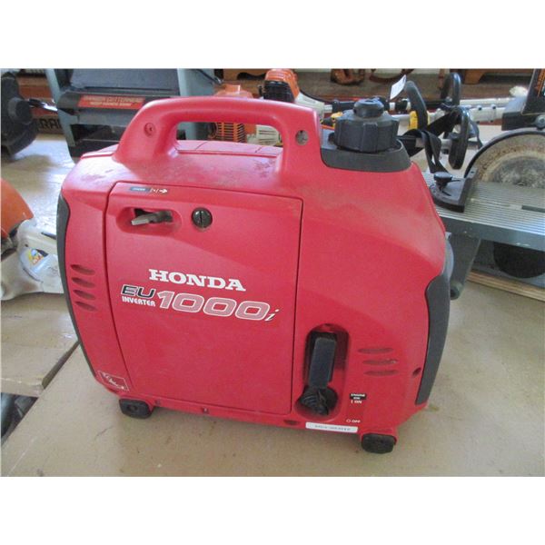 Honda 1000 EU Inverter- Runs- Like New Condition