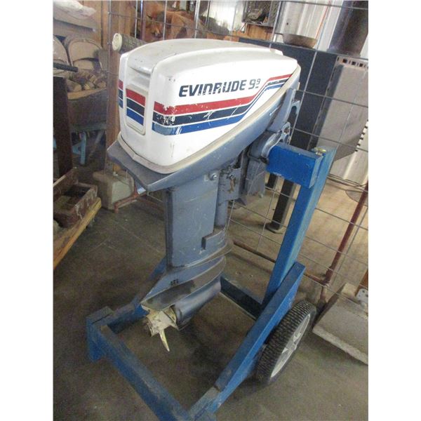Evinrude 9.9 HP Boat Motor Good Compression Stand With Wheels