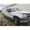 Image 2 : 2006 Chevy 2500 HD 4WD Pick Up- Vortec Engine- 399440 Miles- Runs And Drives Good- Seems...