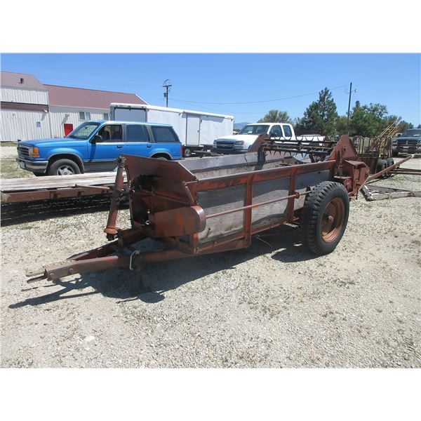 Rubber Tired PTO Manure Spreader- Was Told It Works- Decent Floor- 8.5'L X 4.5'W- Fair Condition