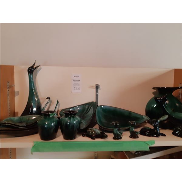 Blue Mountain Pottery. Cat A.