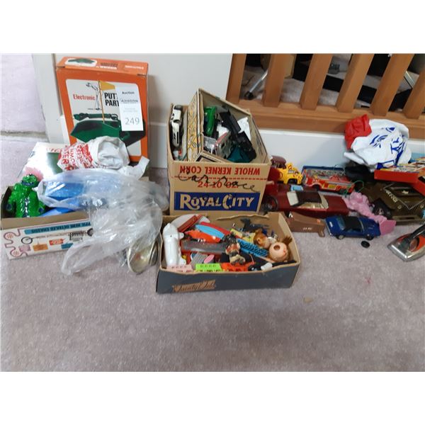 Oscar Jr Putting Partner and Vintage Toys. Cat C.