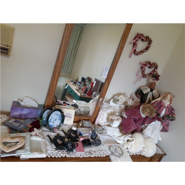 Country craft decor and more cat B