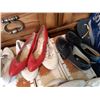 Image 17 : Women's shoes and more cat B