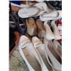 Image 9 : Women's shoes and more cat B