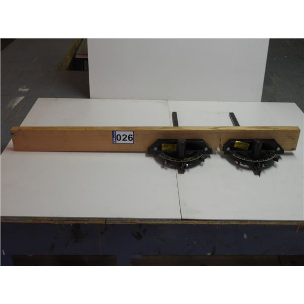 Table saw double miter gauge (like new)