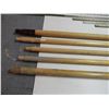 Image 3 : (8) Assorted piano hinges - (3) 72", and (5) 13"-34" and (5) broom handles (3 new & 2 used)