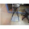 Image 2 : folding high stool and office chair (no back)