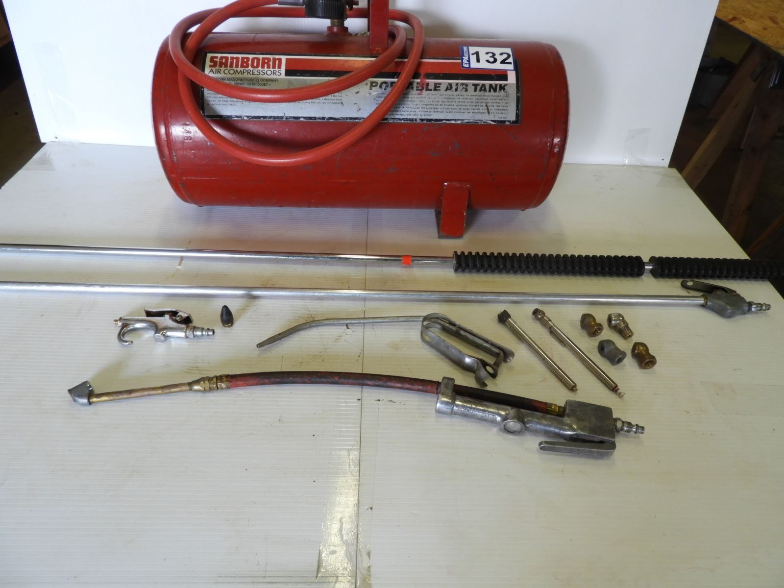 Sanborn portable air tank, (2) airwands 4 foot and 5 foot, Milton air