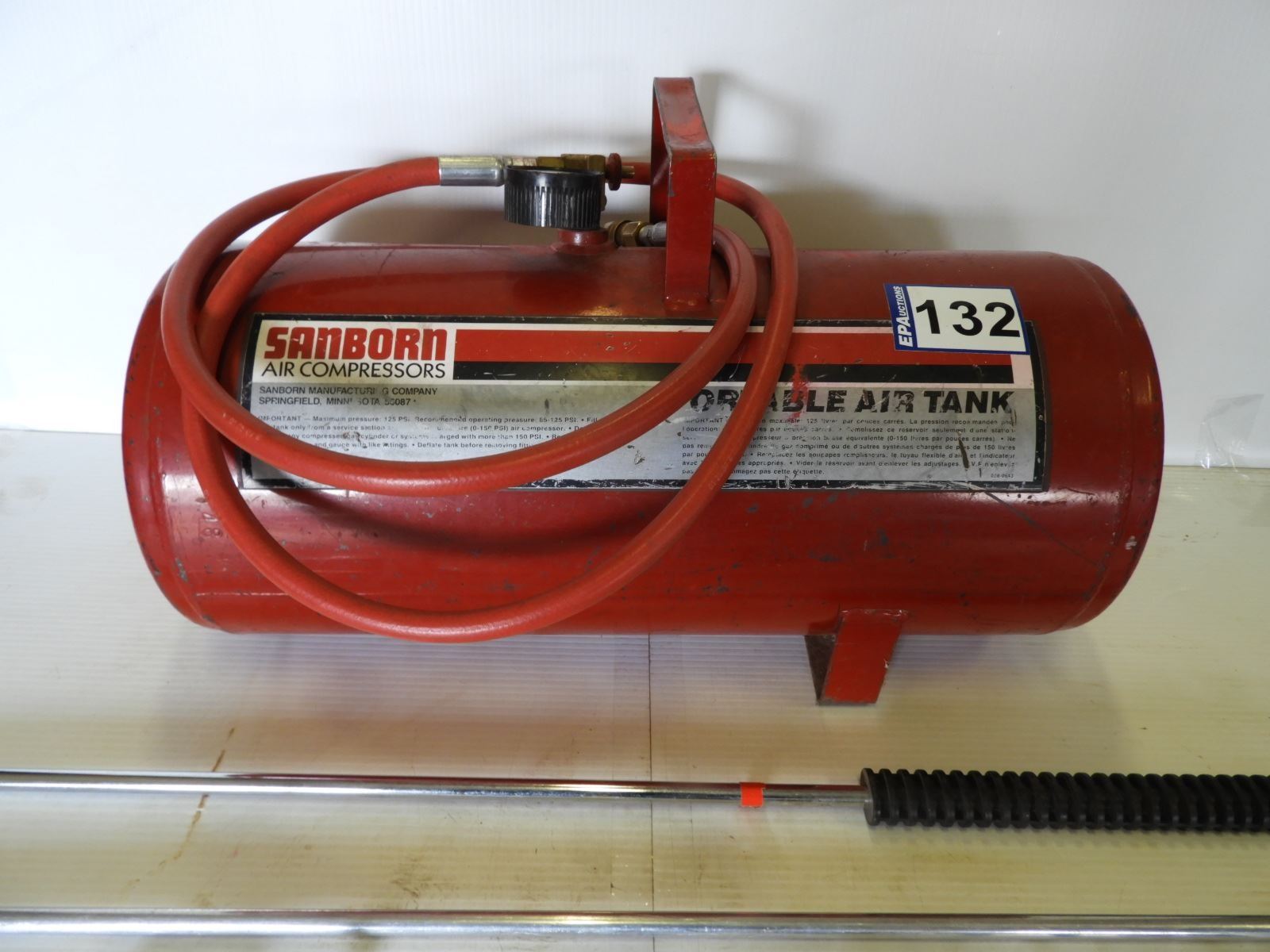 Sanborn portable air tank, (2) airwands 4 foot and 5 foot, Milton air