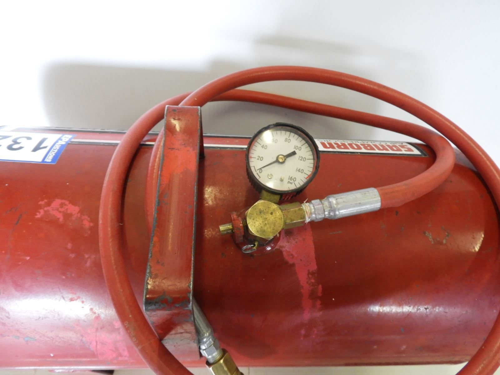 Sanborn portable air tank, (2) airwands 4 foot and 5 foot, Milton air pressure guage, air tank acce