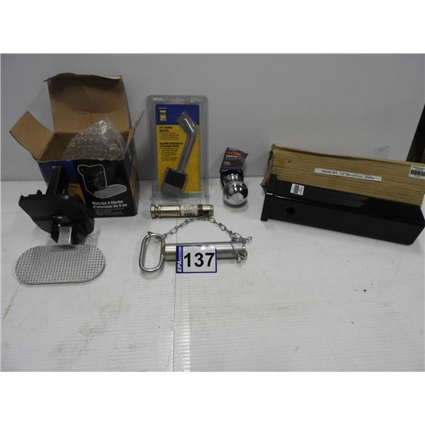 6" Step hitch (unused), 1/2" locking hitch pin (unused), shank hitch ball  2-5/16" (unused), top lin