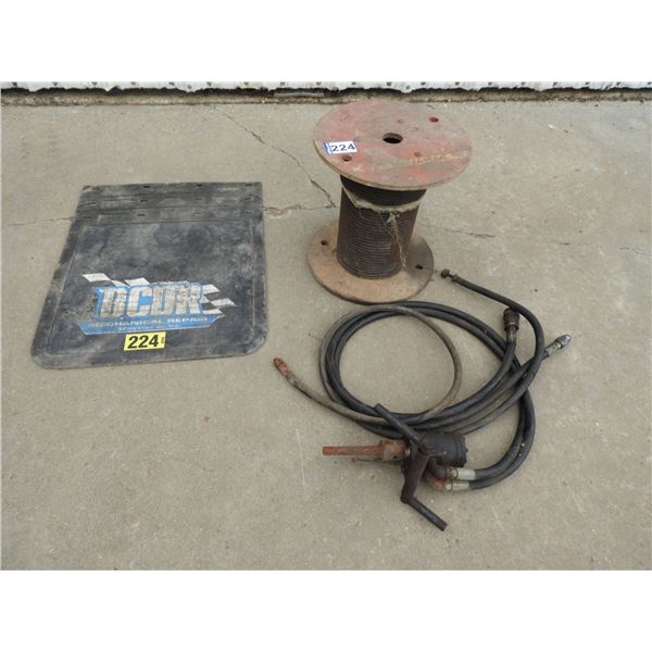 100ft x 3/8" cable, 1 mud flap 24-1/2" x 24", bin sweep, orbit motor (works)