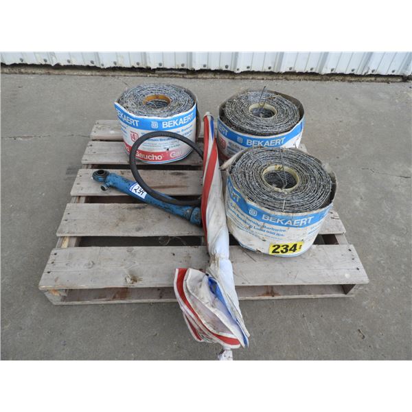 Bekaert 15 1/2 Ga high tensile barbed wire Gaucho 80 rod 44 lb roll, 3 point hitch hydraulic cylinde