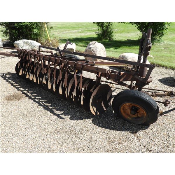 Discer, 15 discs, 8" spacing, 22" disc