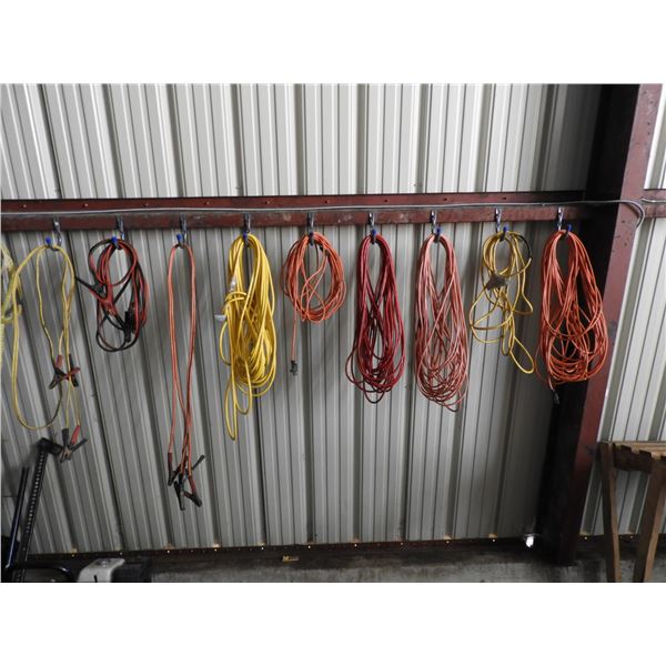 Yellow 3-plug extention cord 25 ft -12/3, Orange extention cord 100 ft, 14-3 plug