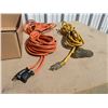 Image 3 : Yellow 3-plug extention cord 25 ft -12/3, Orange extention cord 100 ft, 14-3 plug