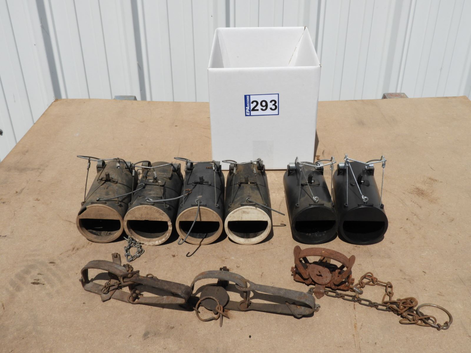 (3) metal gopher and mole traps, black hole gopher traps