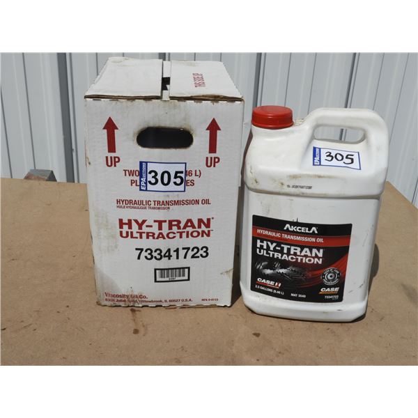 (2)Akcela (CNH) Hy-Tran hydraulic transmission fluid (2) 9.46L (new unopened) and (1) 9L (opened)
