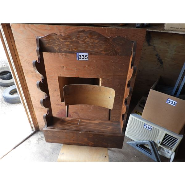 Gun rack 34"Hx 24" Wx 6.5" base