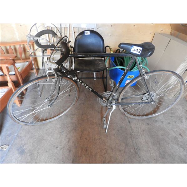 Raleigh 10 speed bide, good working condition (no rust)