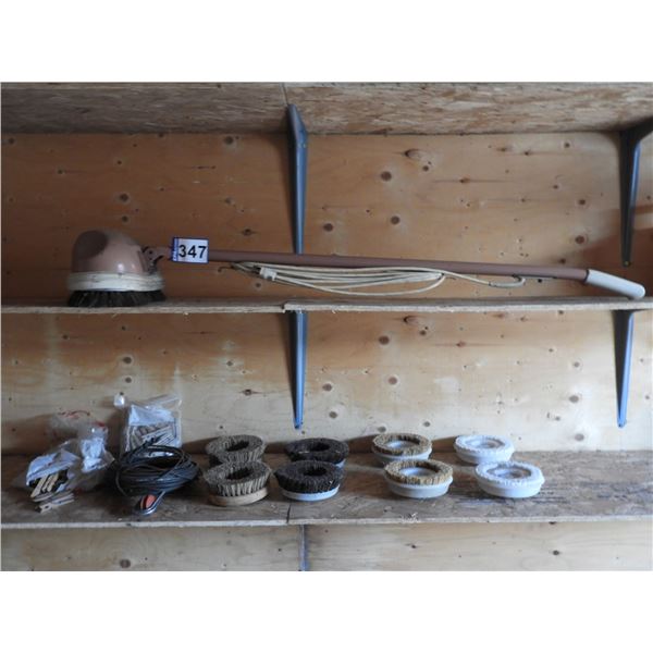 General Electric floor polisher with scrubbing and polishing floor pads (working condition), clothes