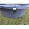 Image 3 : Poly water trough, round 6ft D x 26" H, no holes, holds water
