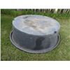 Image 4 : Poly water trough, round 6ft D x 26" H, no holes, holds water