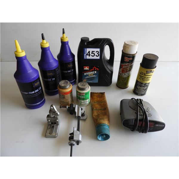 (3) 1L cutting oil (2) full (1) 3/4 full, Hydrex XV hydraulic oil 1L, Loctite antiseize (full), whit