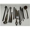 Image 2 : (12 pieces) Blacksmith tools, tongs, ladels, assorted