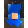 Image 1 : Gift bag and tissue paper lot