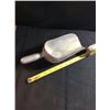 Image 1 : Large  aluminum scoop