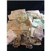 Image 1 : Large lot of doilies and needlepoint