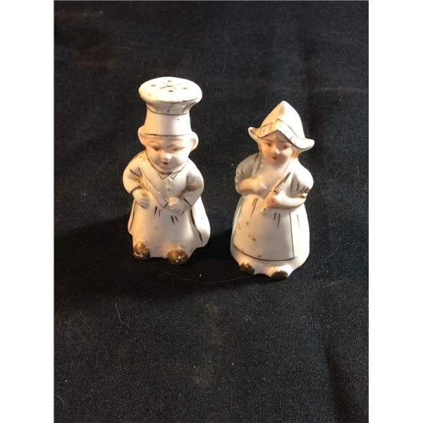 Vintage Dutch salt and  pepper shakers