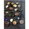 Image 3 : Vintage antique buttons