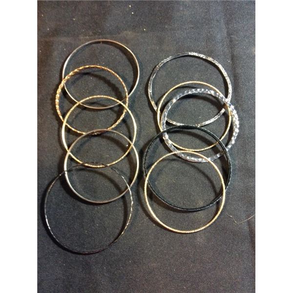 Bangle bracelet lot